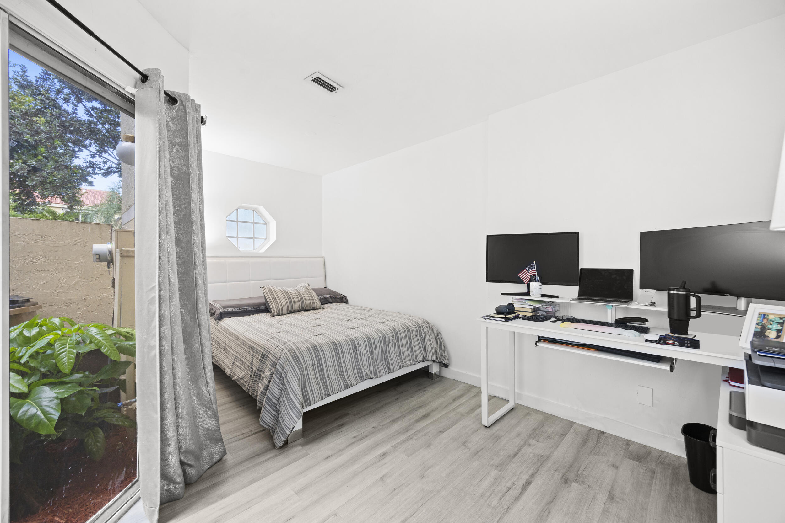 LAKES OF DEER CREEK - Residential