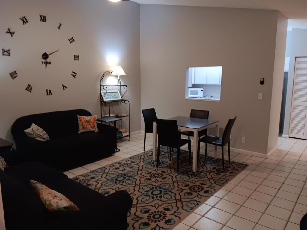 Photo of 1507 HAWTHORNE Place, Wellington, FL 33414 (MLS # B26077776)