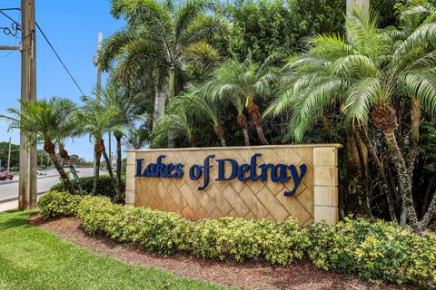 Condominium in Delray Beach FL 15456 Pembridge Drive Dr 34.jpg