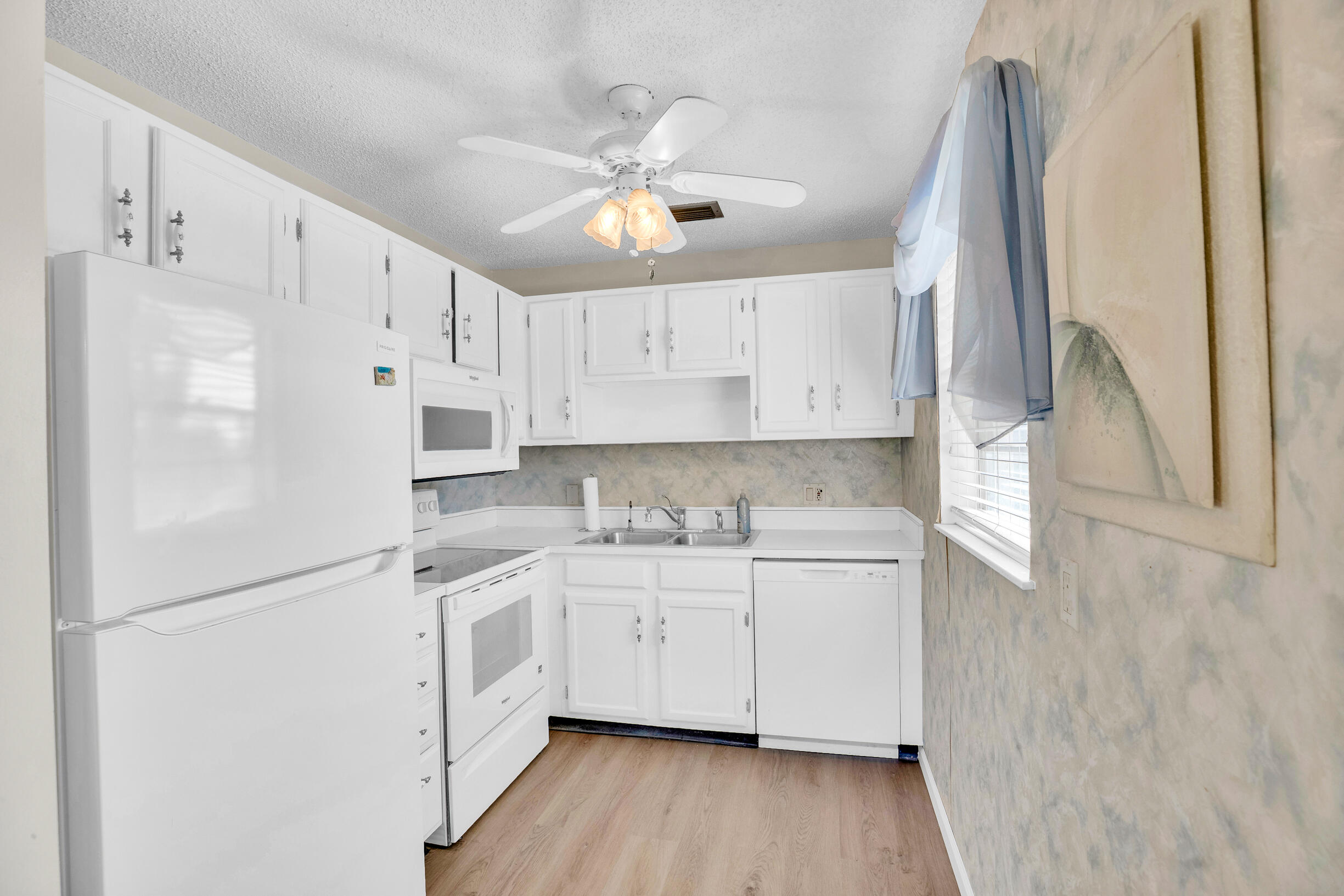 VISTA GARDENS F/K/A VISTA ROYALE GARDENS - Residential