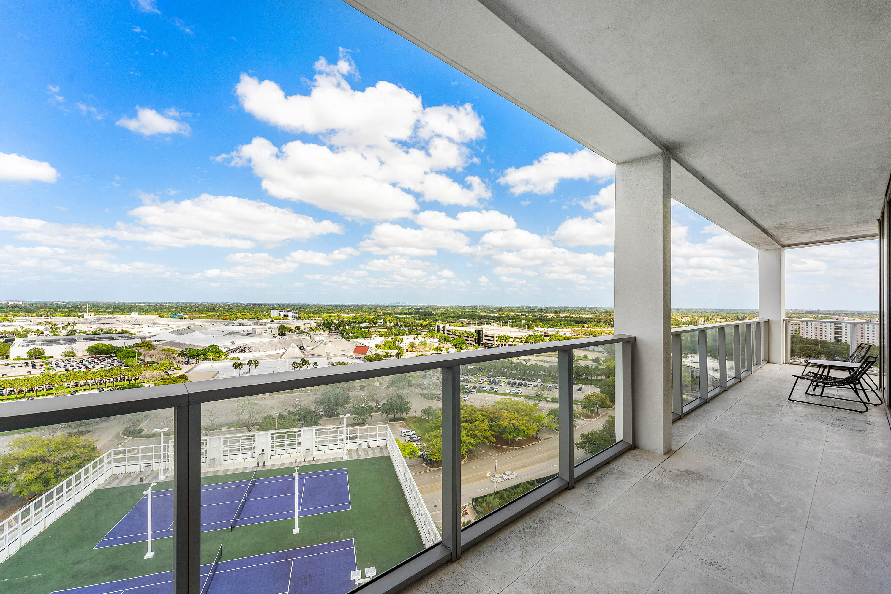 METROPICA NORTH TOWER ONE - Residential