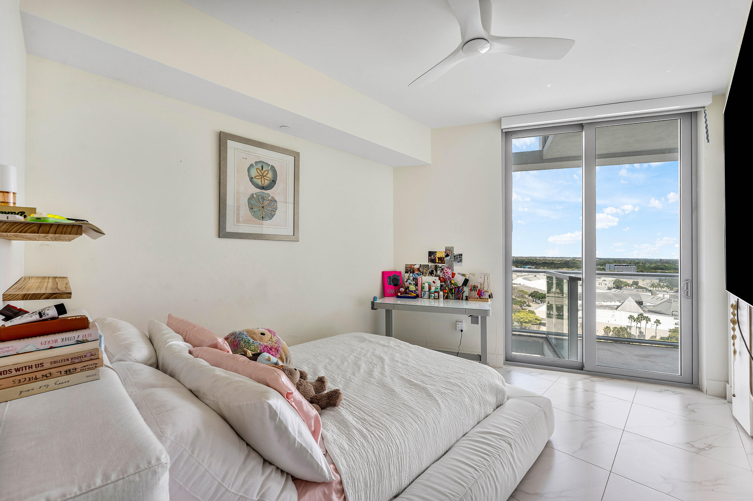 METROPICA NORTH TOWER ONE - Residential