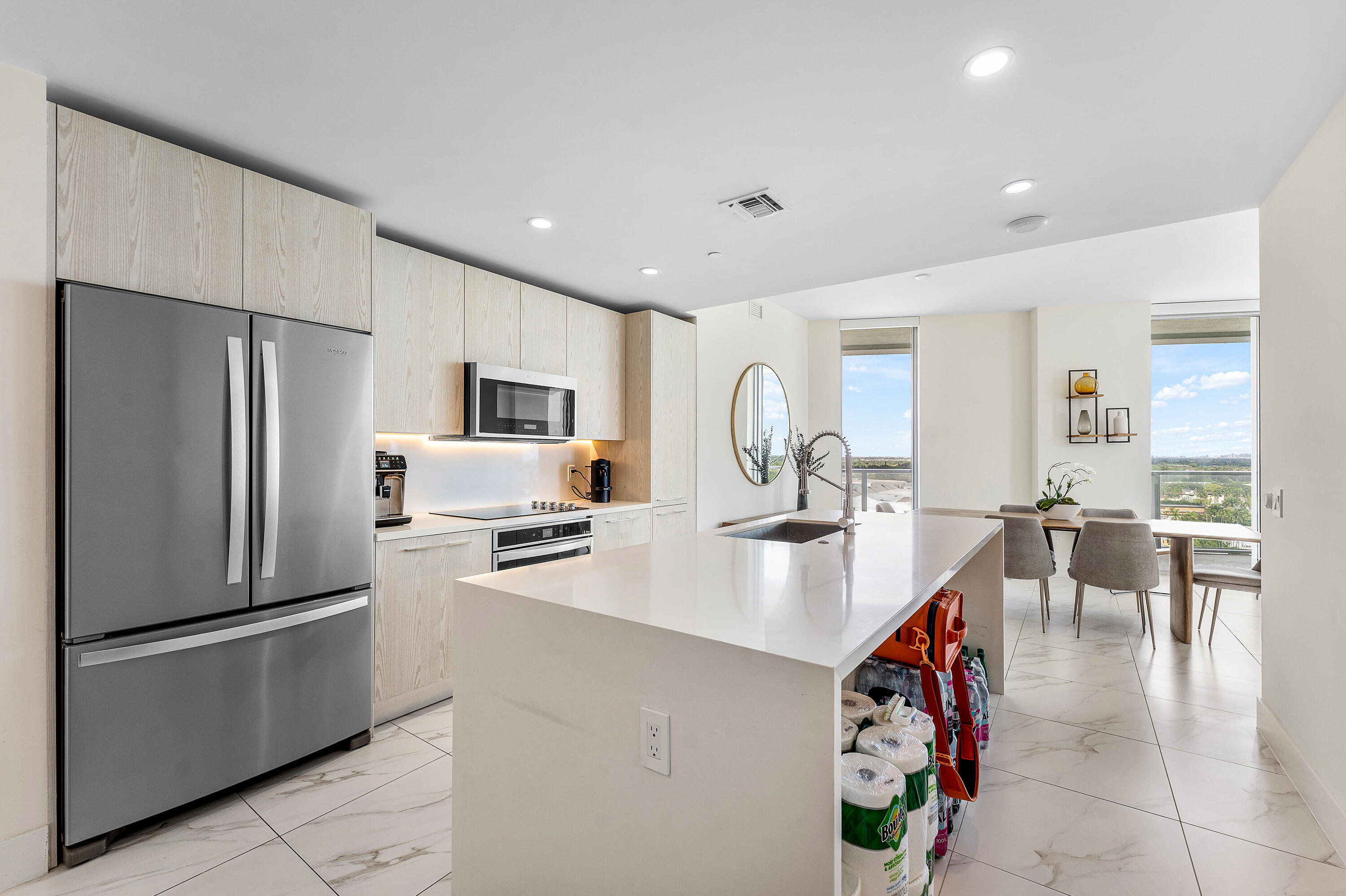 2000 Metropica Way 1509