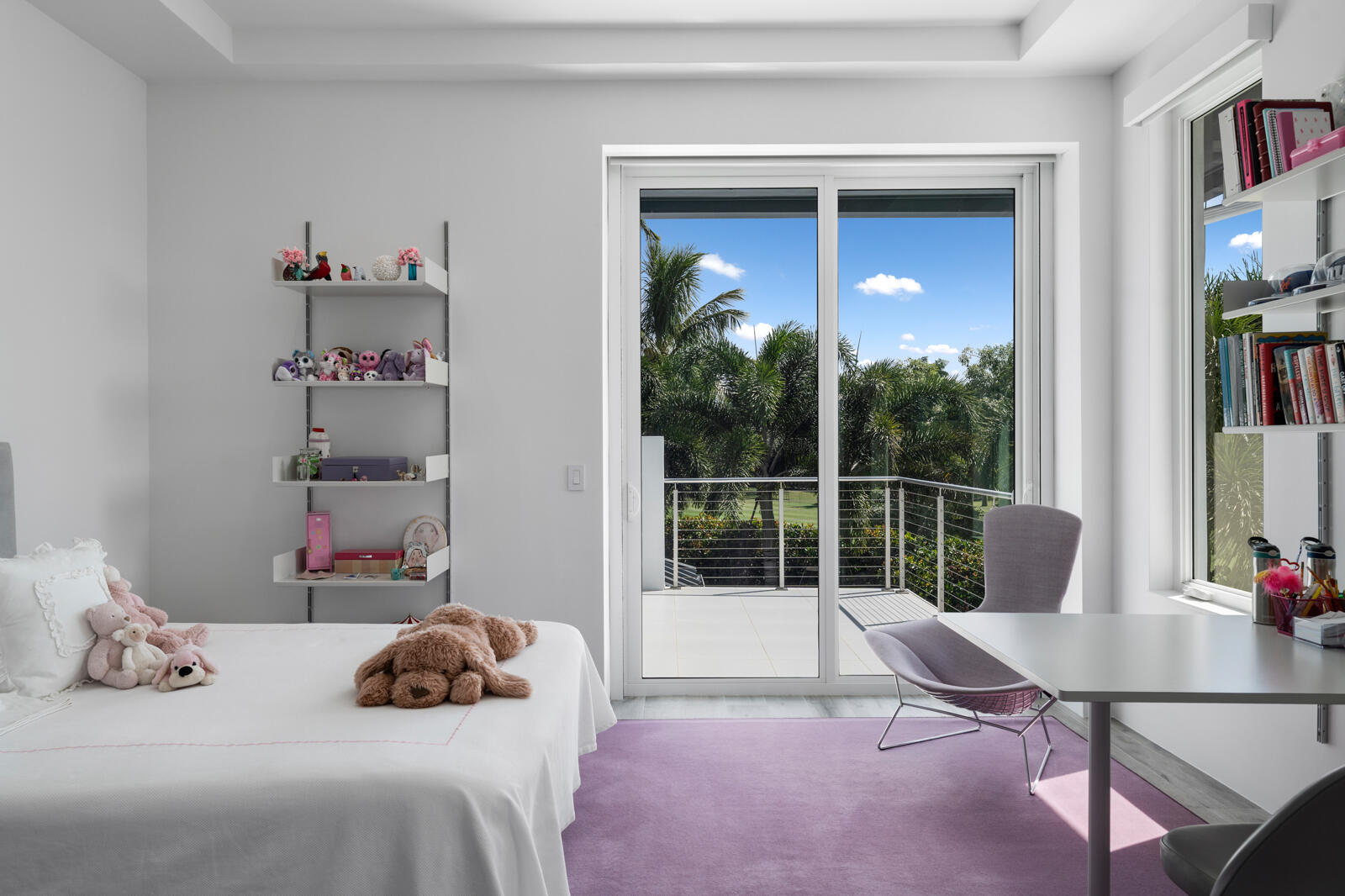 ROYAL PALM YACHT & COUNTRY CLUB - Residential