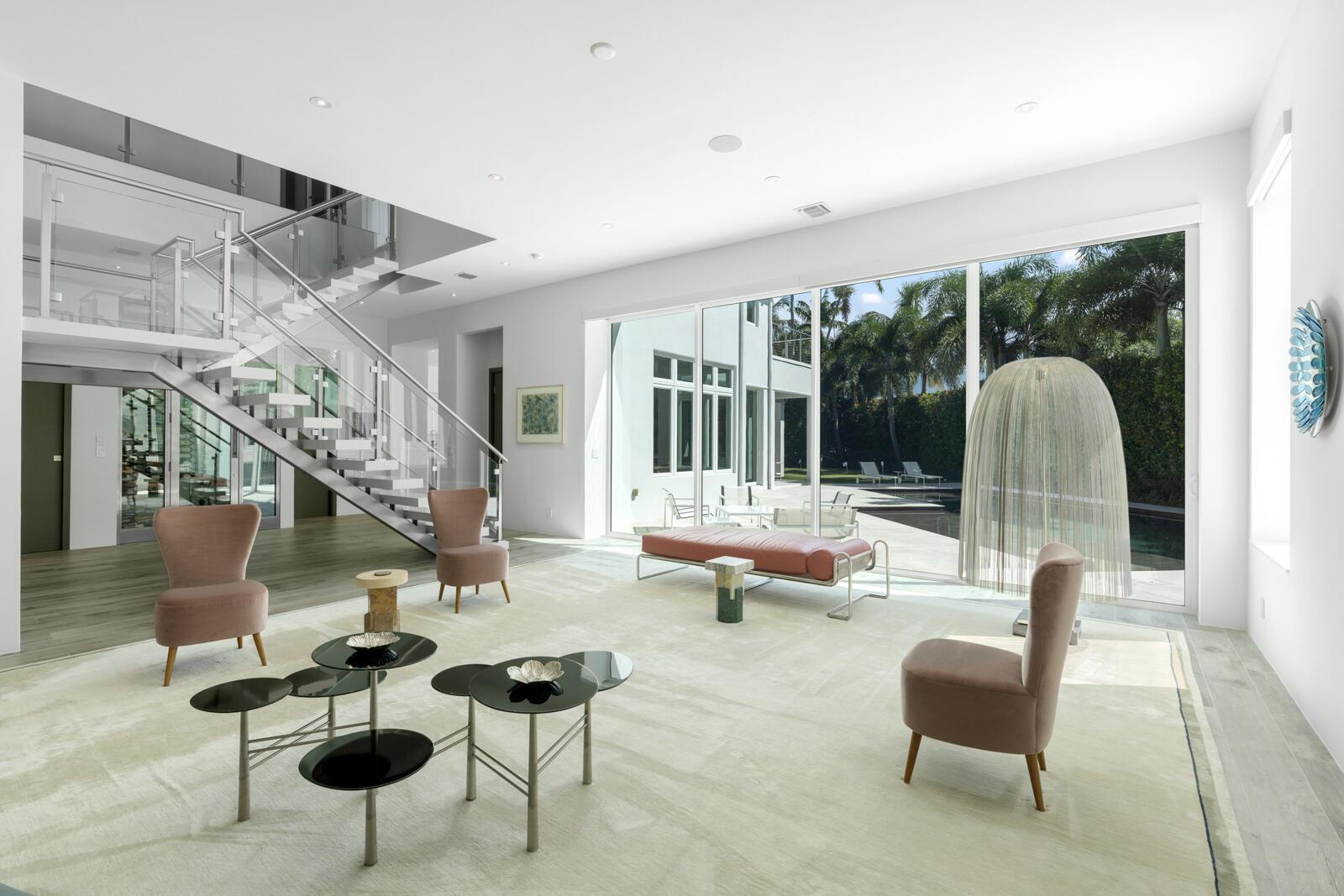 ROYAL PALM YACHT & COUNTR - Residential