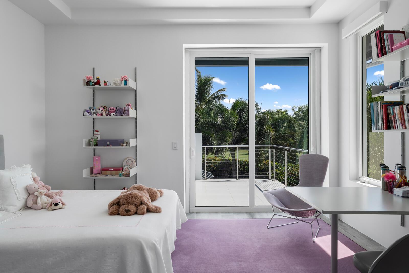 ROYAL PALM YACHT & COUNTR - Residential