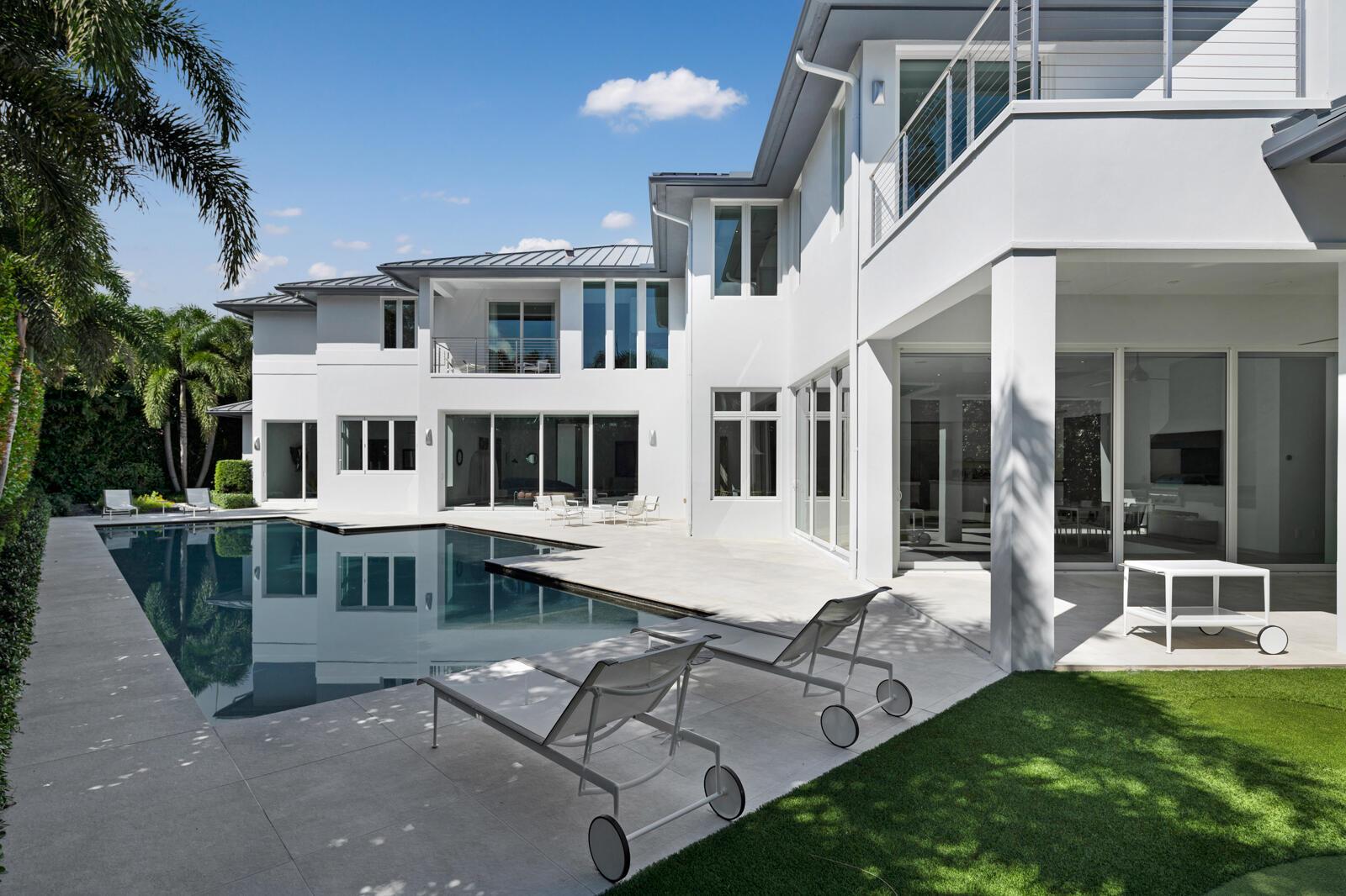 ROYAL PALM YACHT & COUNTR - Residential