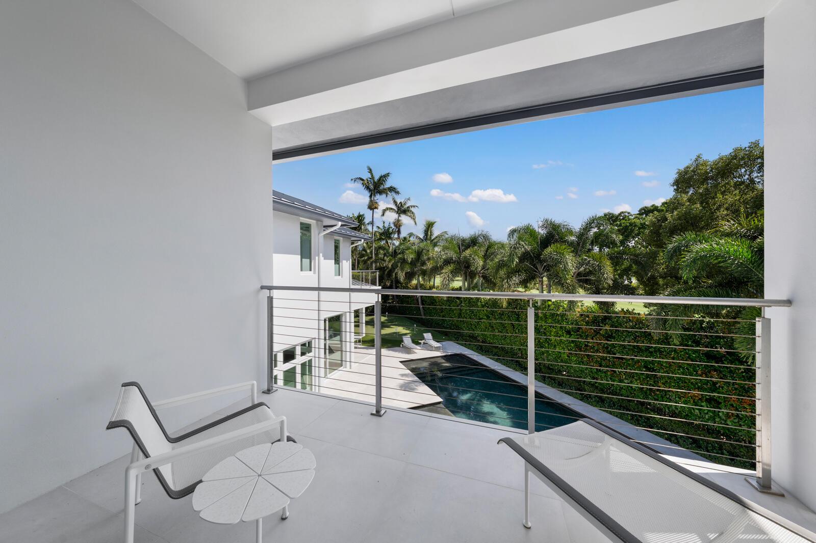 ROYAL PALM YACHT & COUNTR - Residential