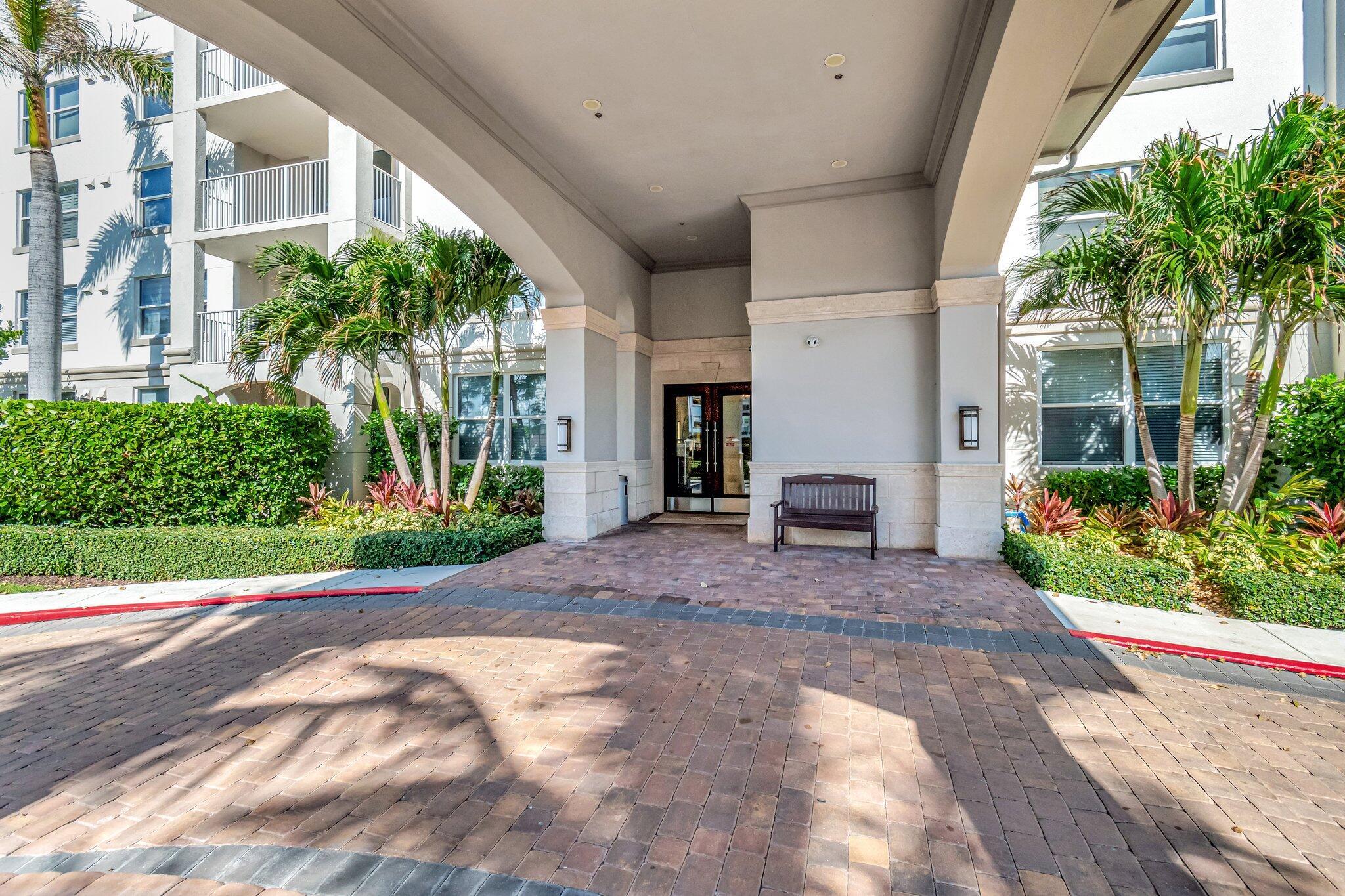 3594 S Ocean Boulevard 304
