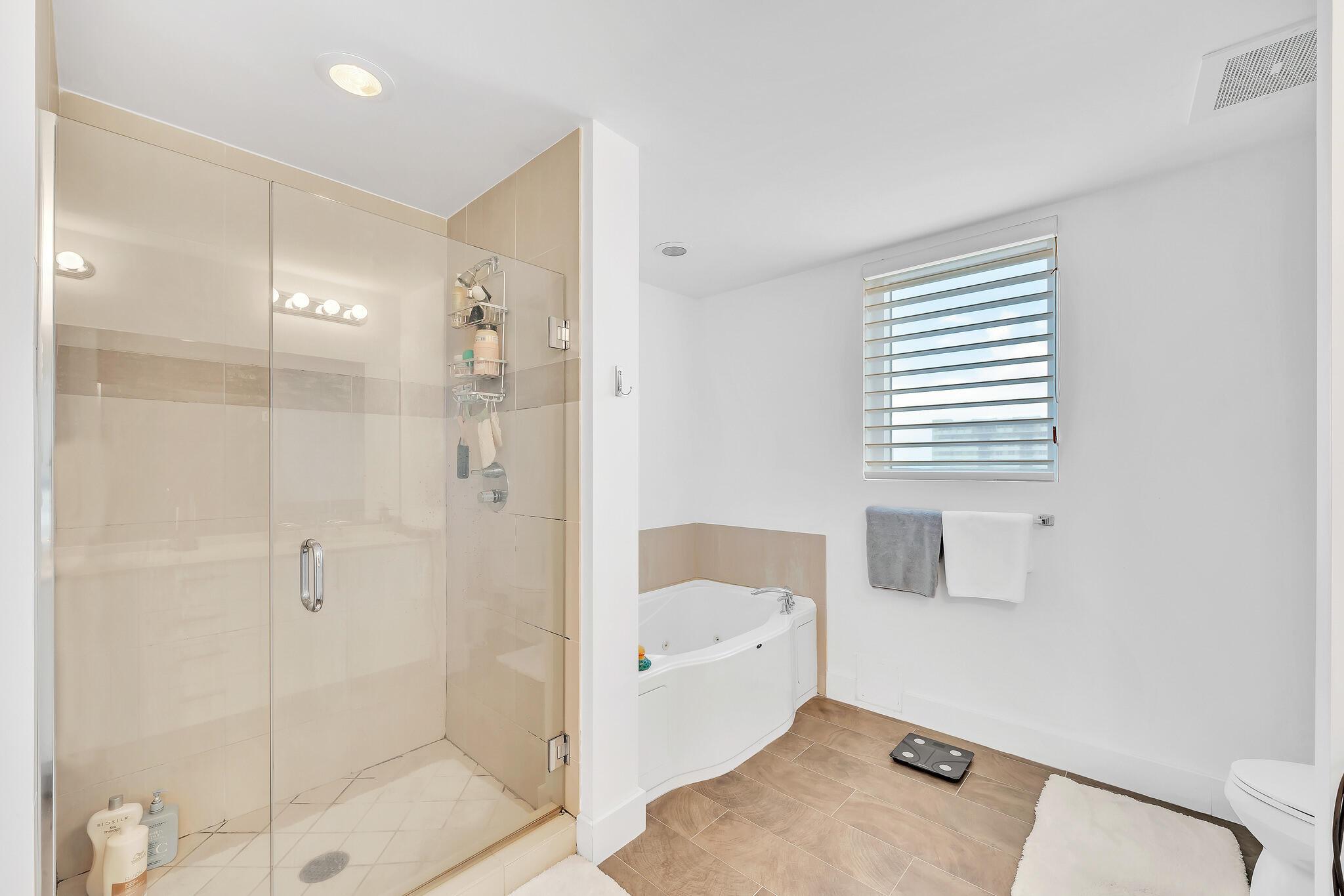 OCEAN MARINE YACHT CLUB C - Residential