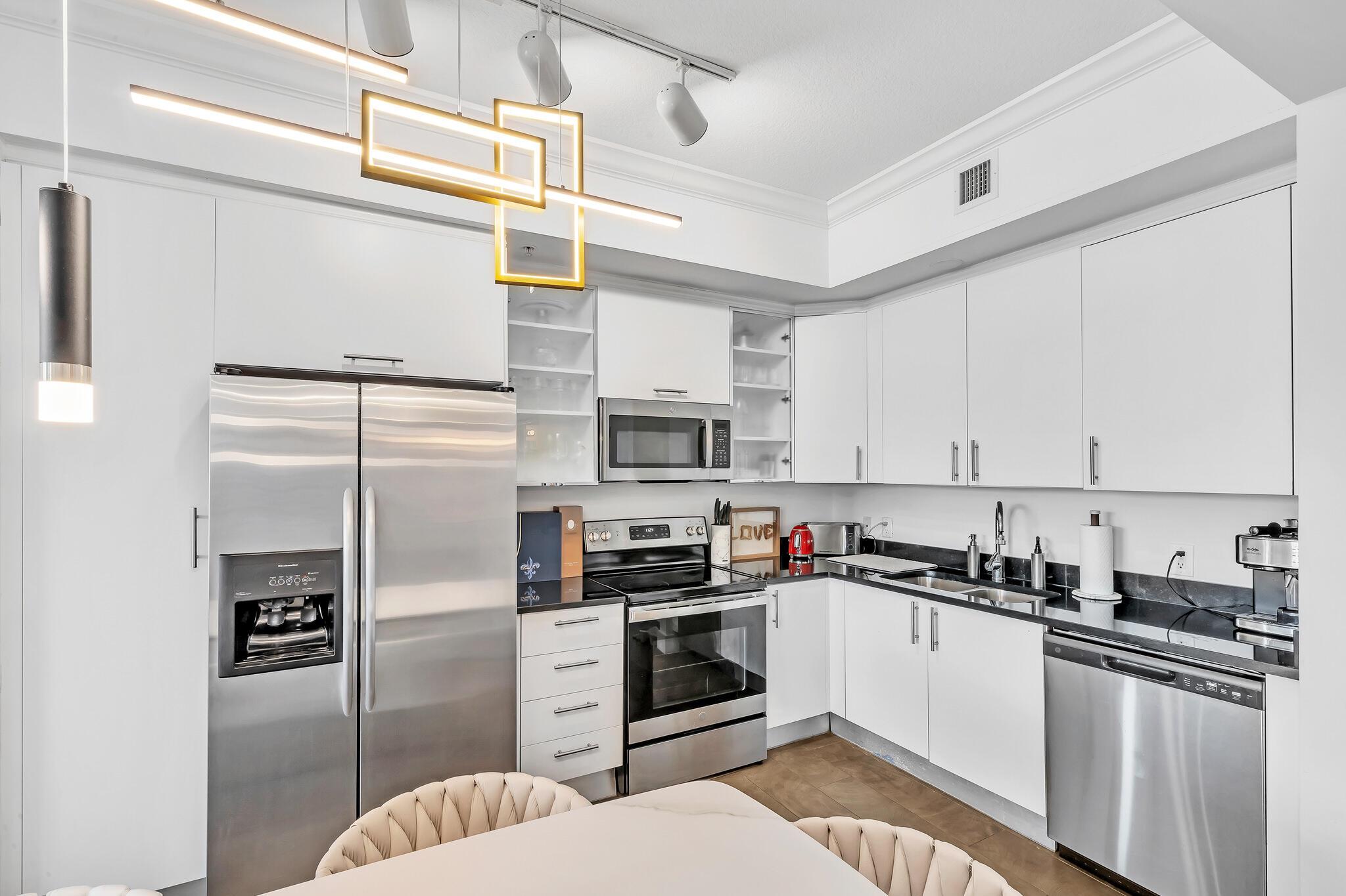 OCEAN MARINE YACHT CLUB C - Residential