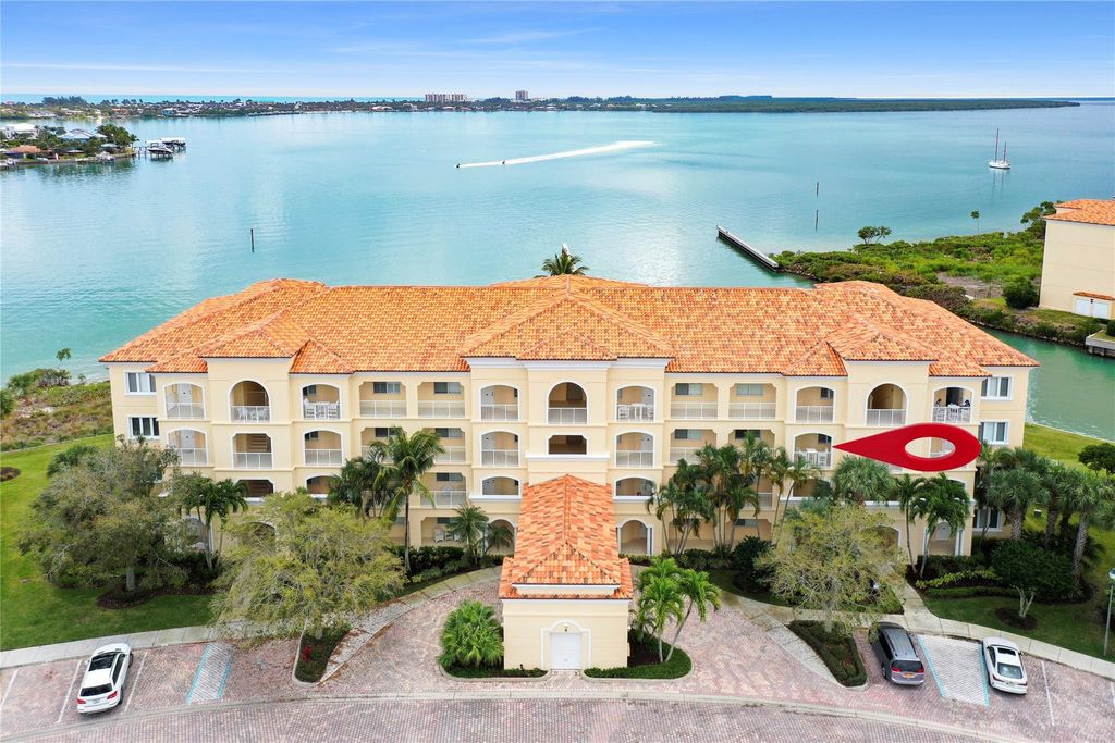 Photo of 4 Harbour Isle Drive #305, Fort Pierce, FL 34949 (MLS # F10427117)