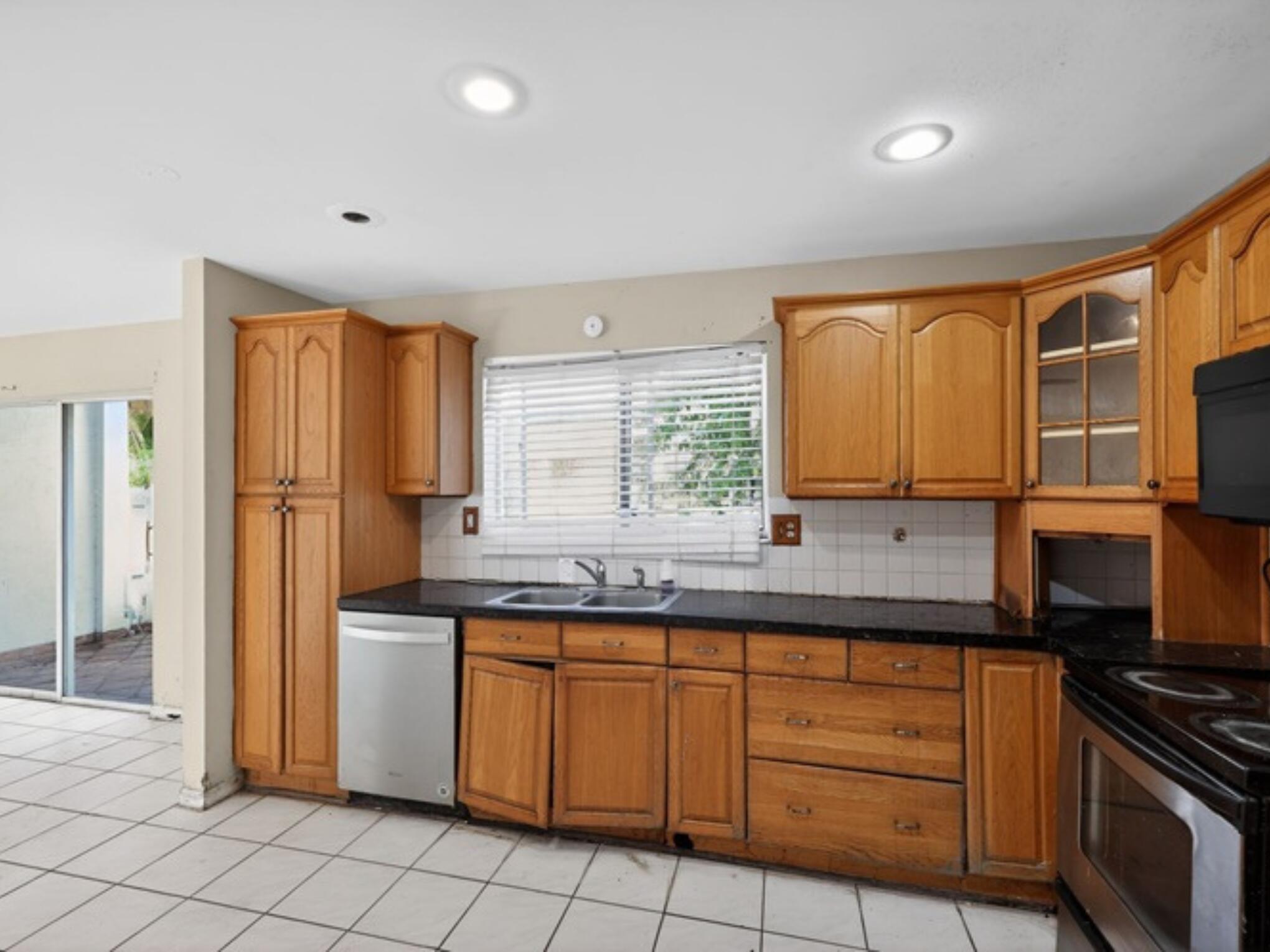 SAN SIMEON HOMES - Residential
