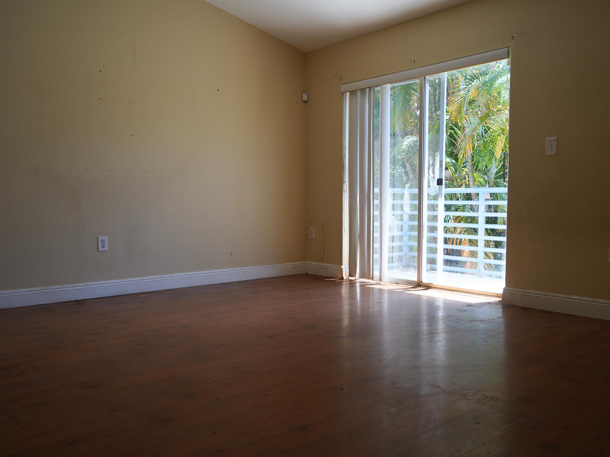 SAN SIMEON HOMES - Residential