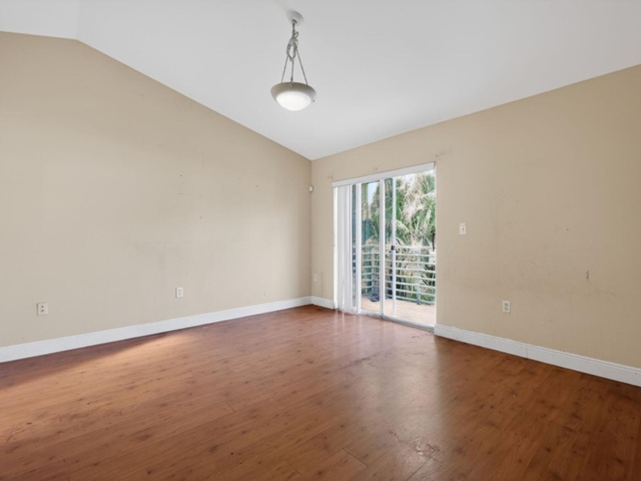 SAN SIMEON HOMES - Residential