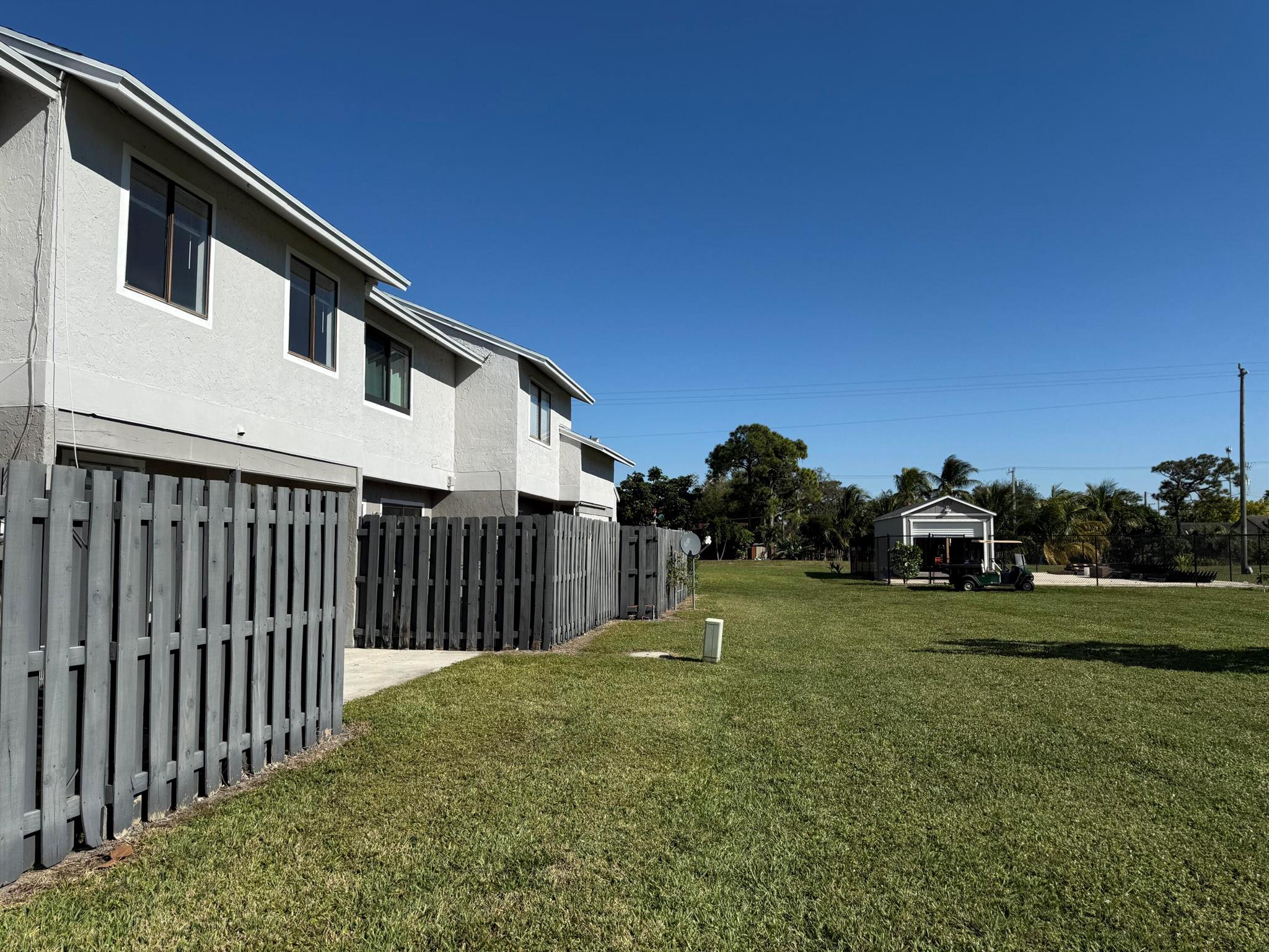 CANALAKE - Residential Lease