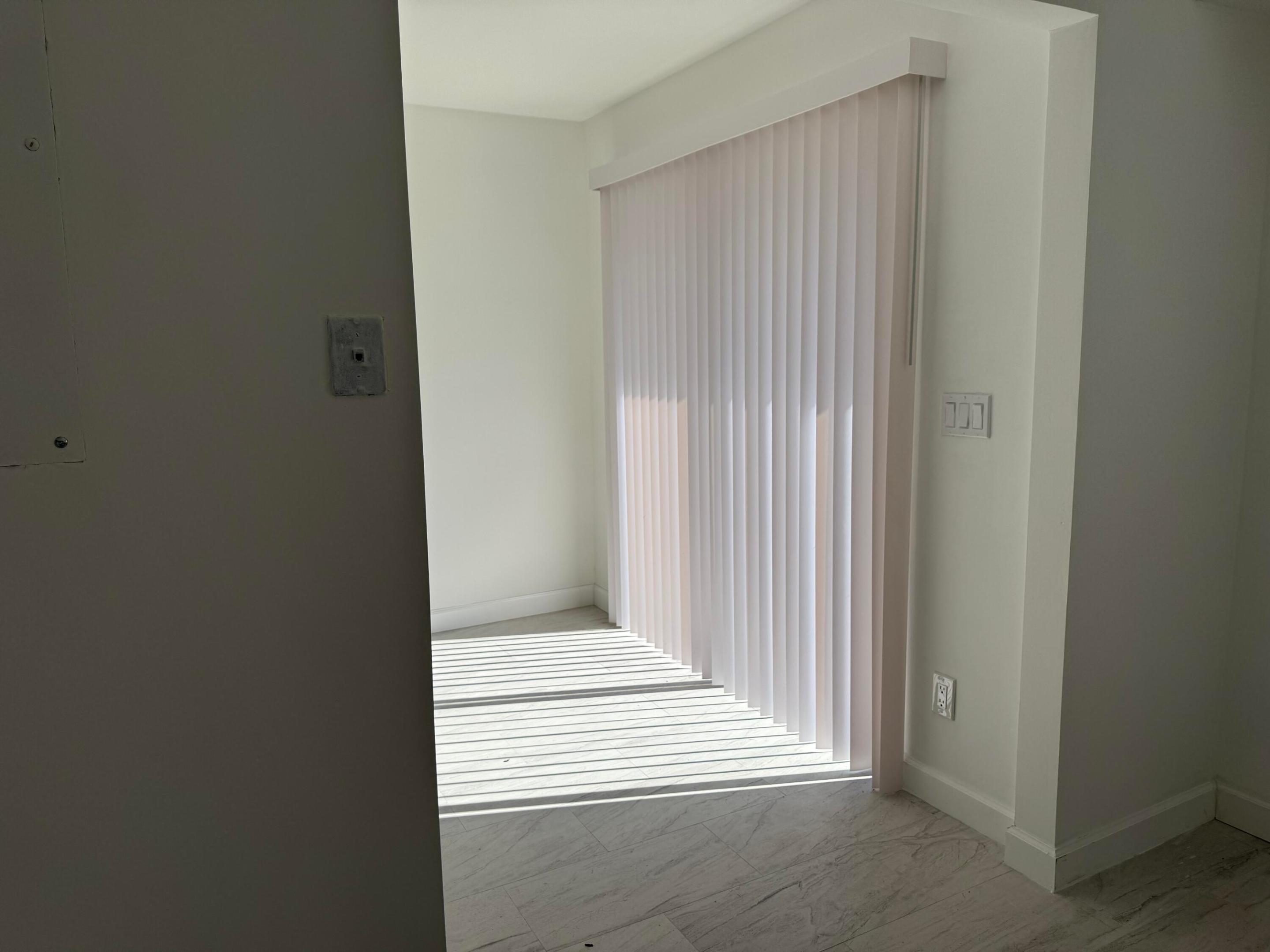 CANALAKE - Residential Lease