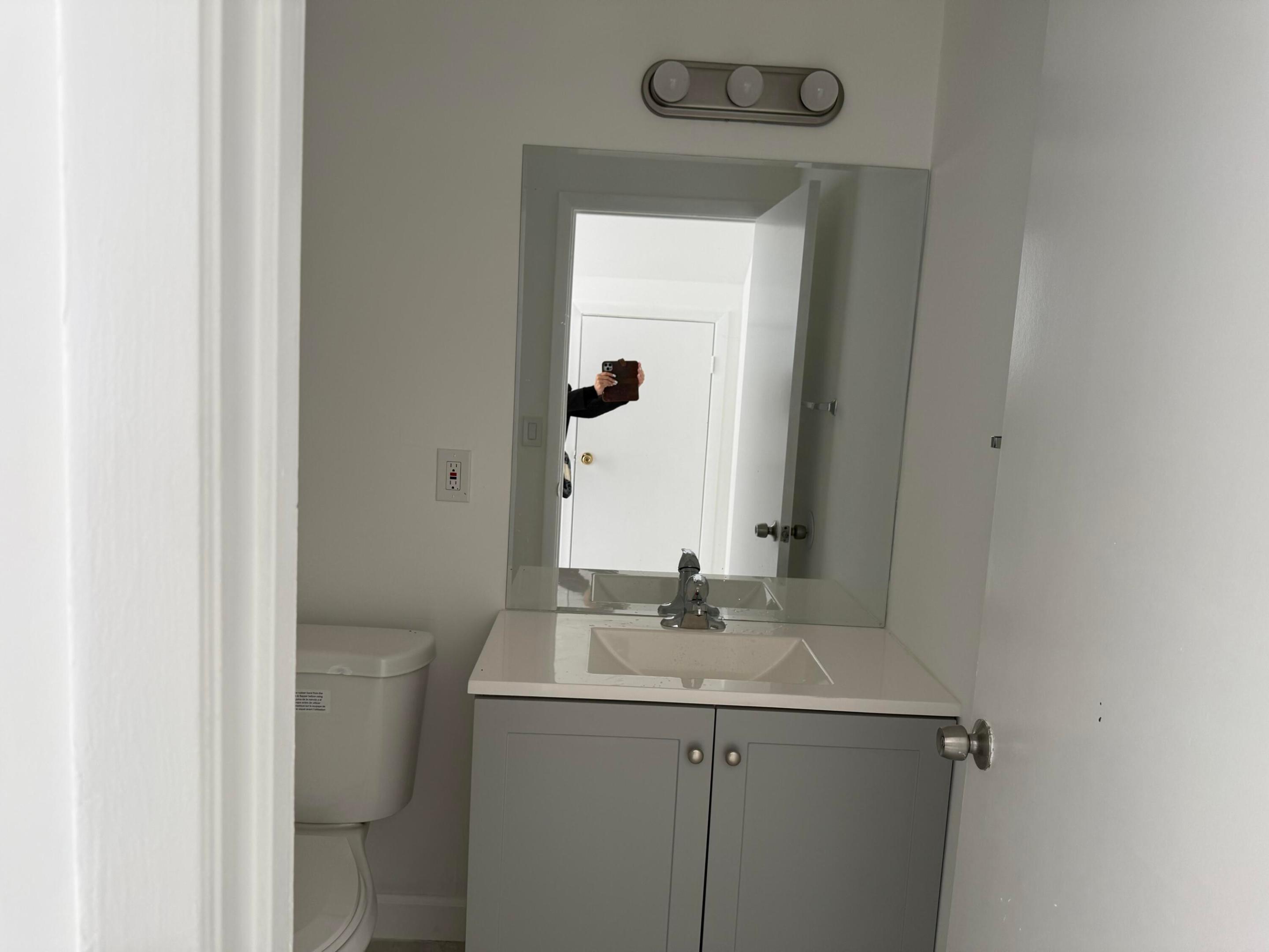 CANALAKE - Residential Lease