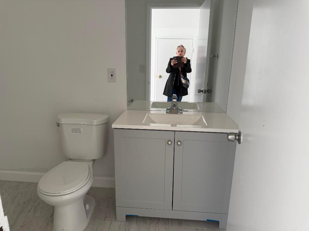 CANALAKE - Residential Lease