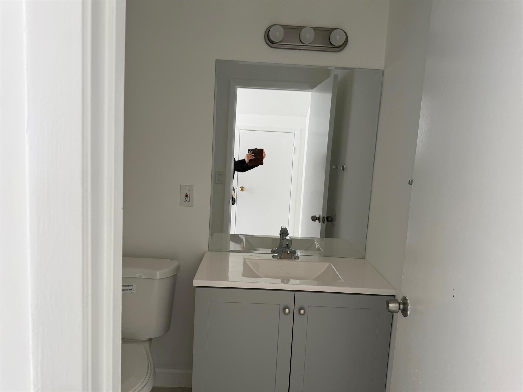 CANALAKE - Residential Lease