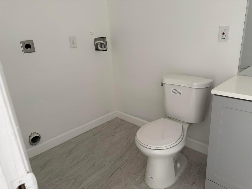 CANALAKE - Residential Lease