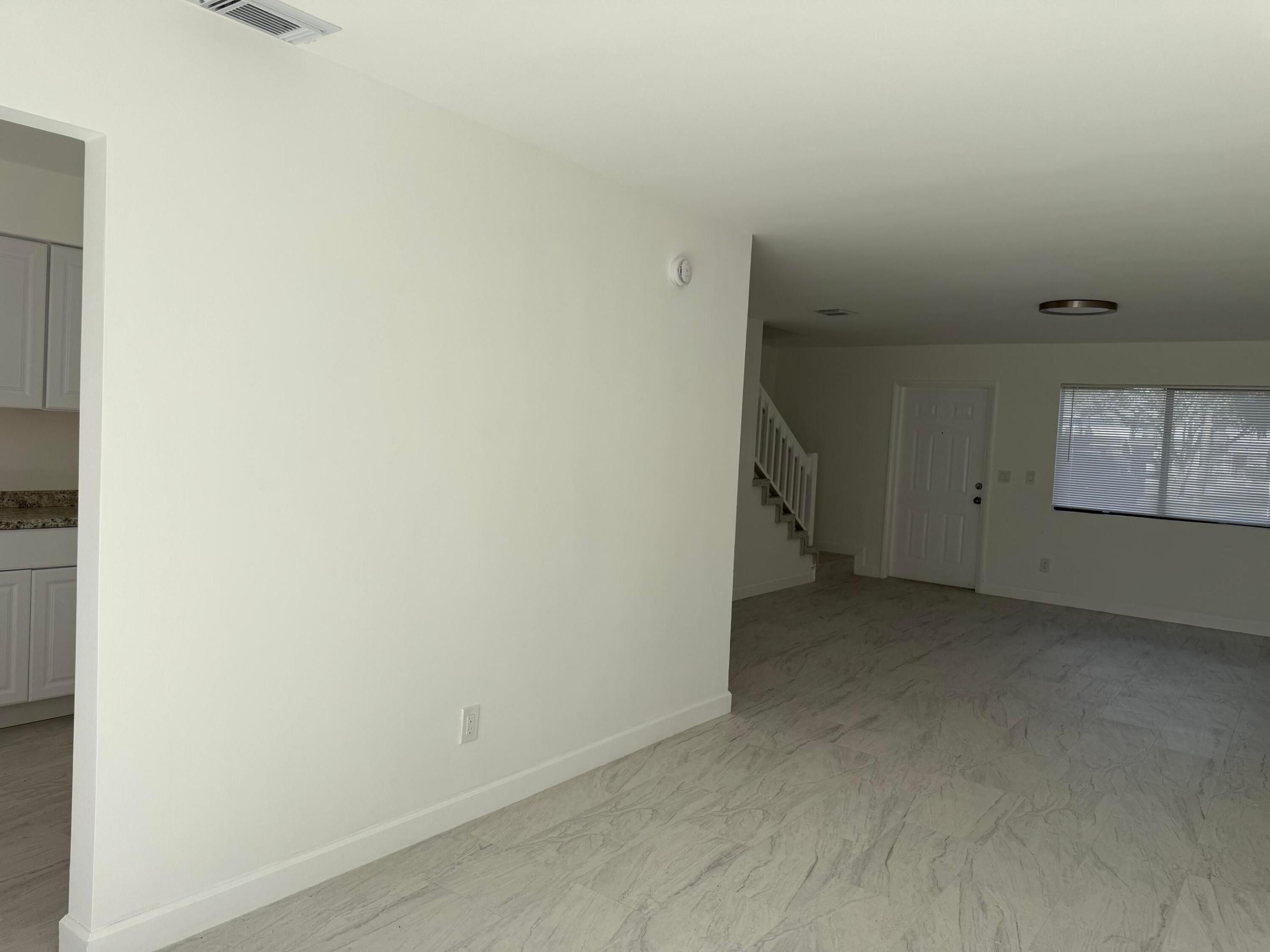 CANALAKE - Residential Lease