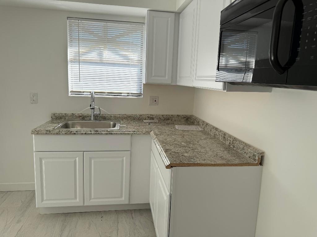 CANALAKE - Residential Lease