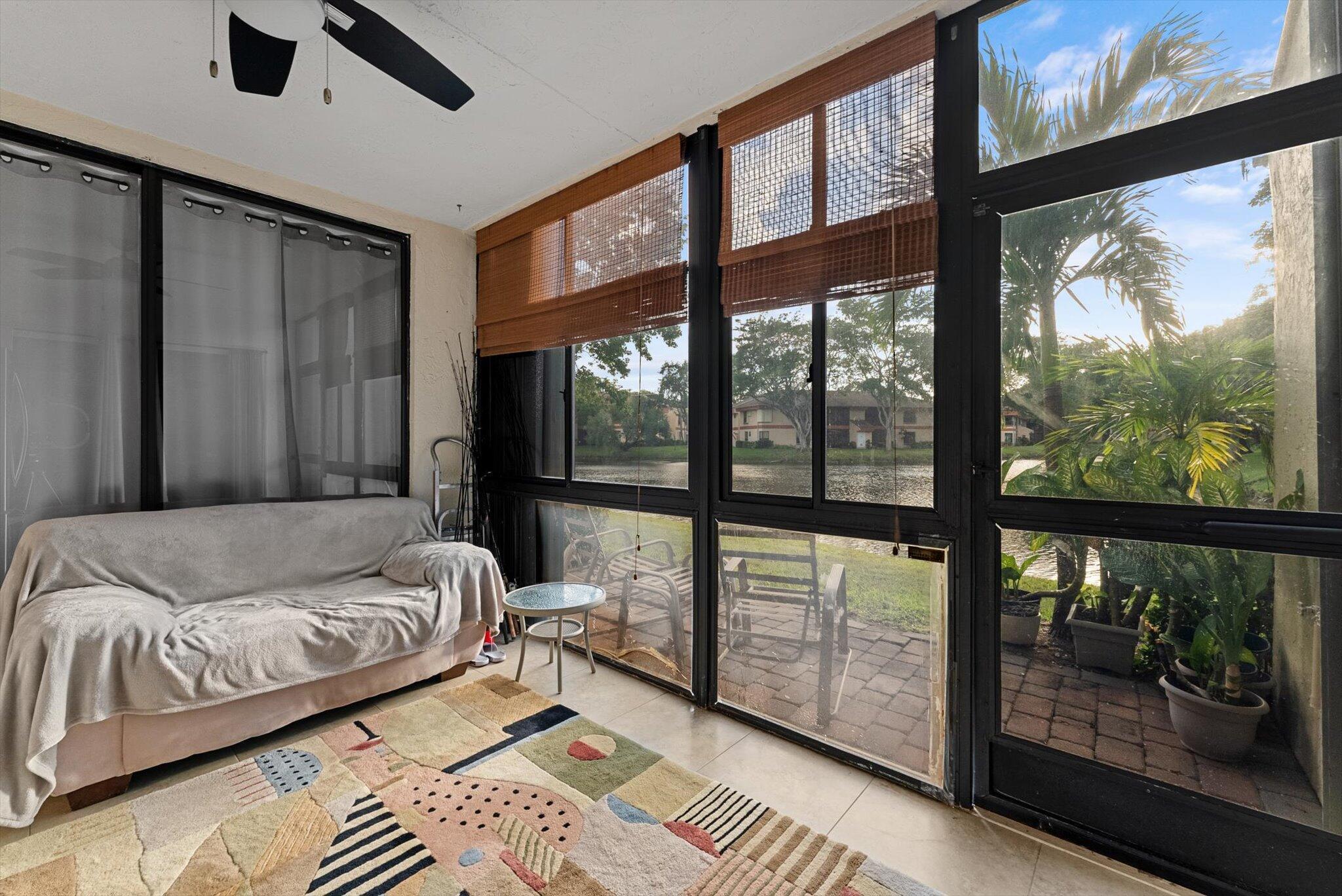 APPLEWOOD VILLAGE IV-D CONDO - Residential