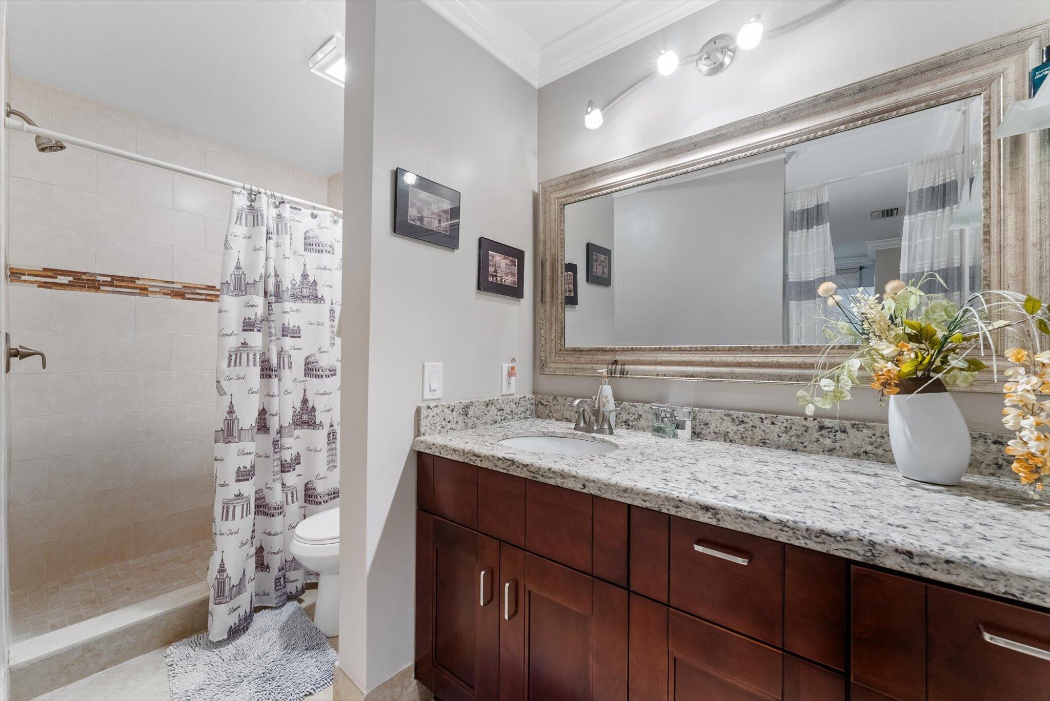 APPLEWOOD VILLAGE IV-D CONDO - Residential