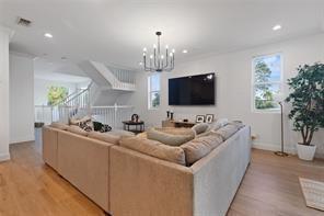 SAILBOAT BEND - Residential