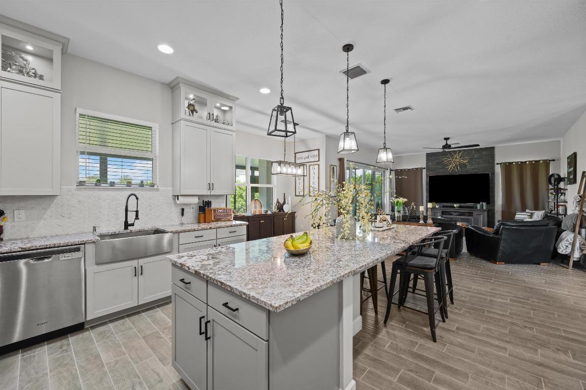 GROVES OF WESTLAKE - Residential