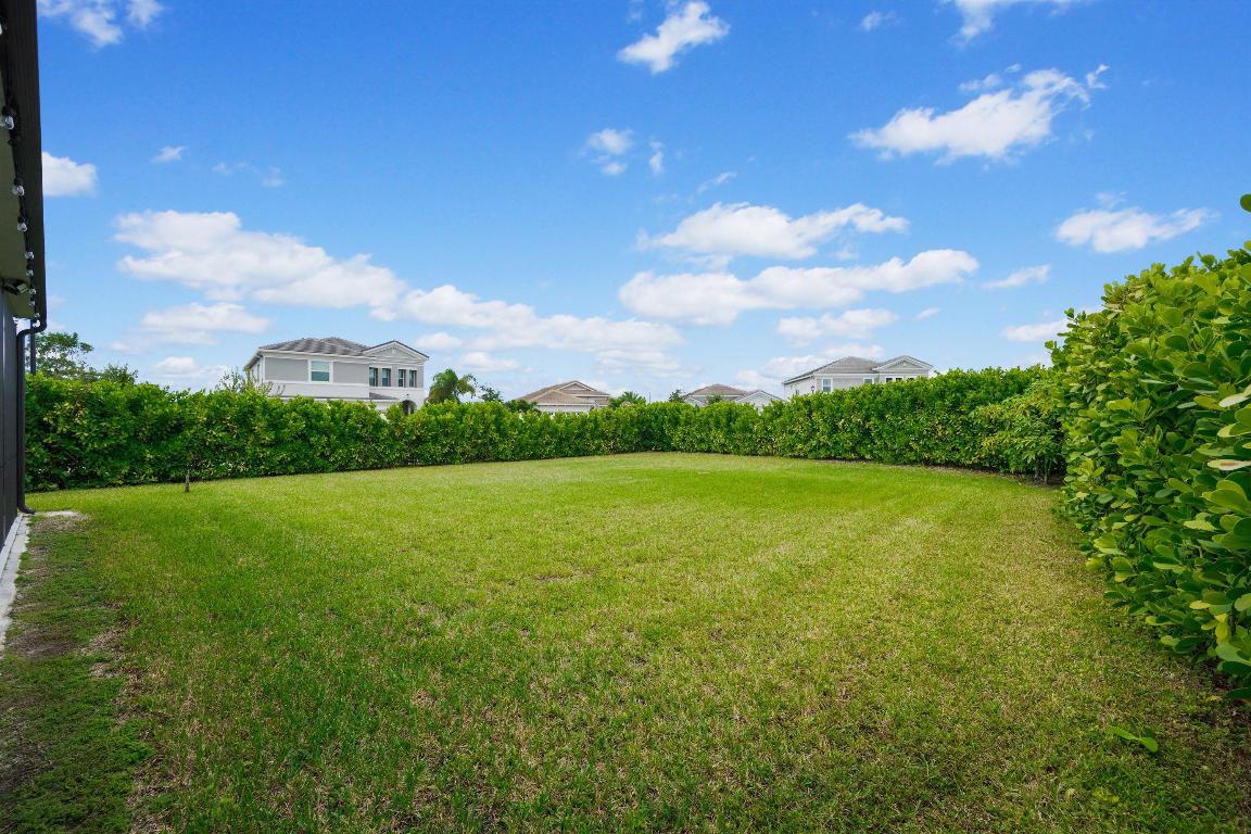 GROVES OF WESTLAKE - Residential