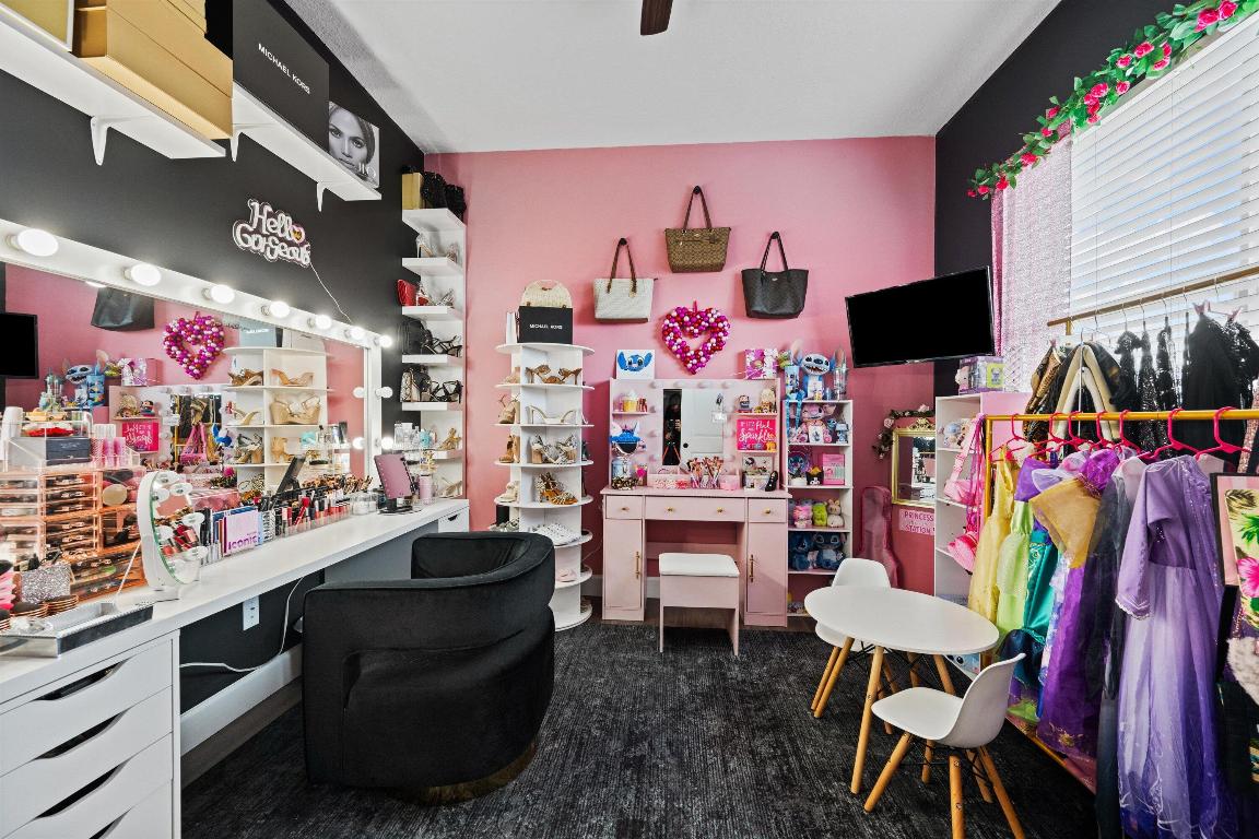 GROVES OF WESTLAKE - Residential