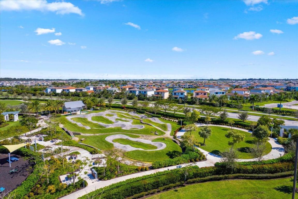 GROVES OF WESTLAKE - Residential