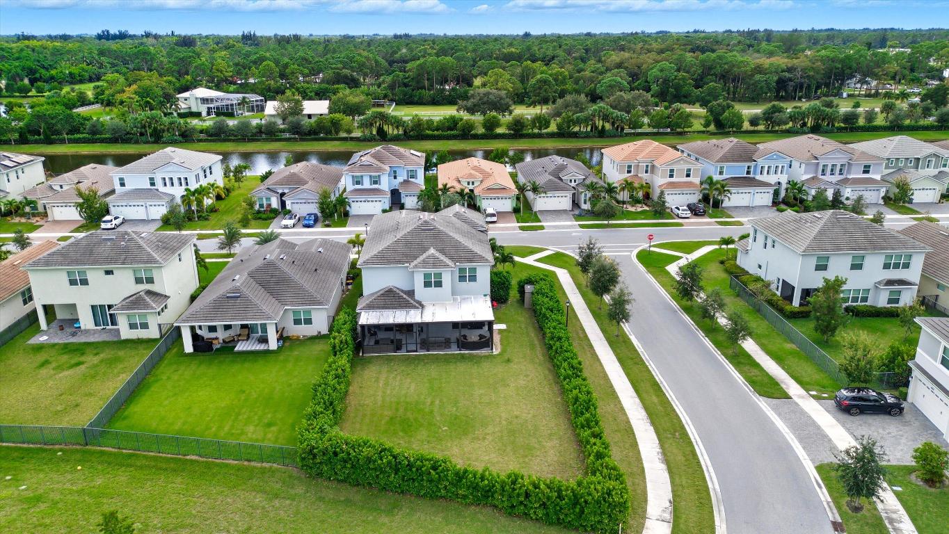 GROVES OF WESTLAKE - Residential