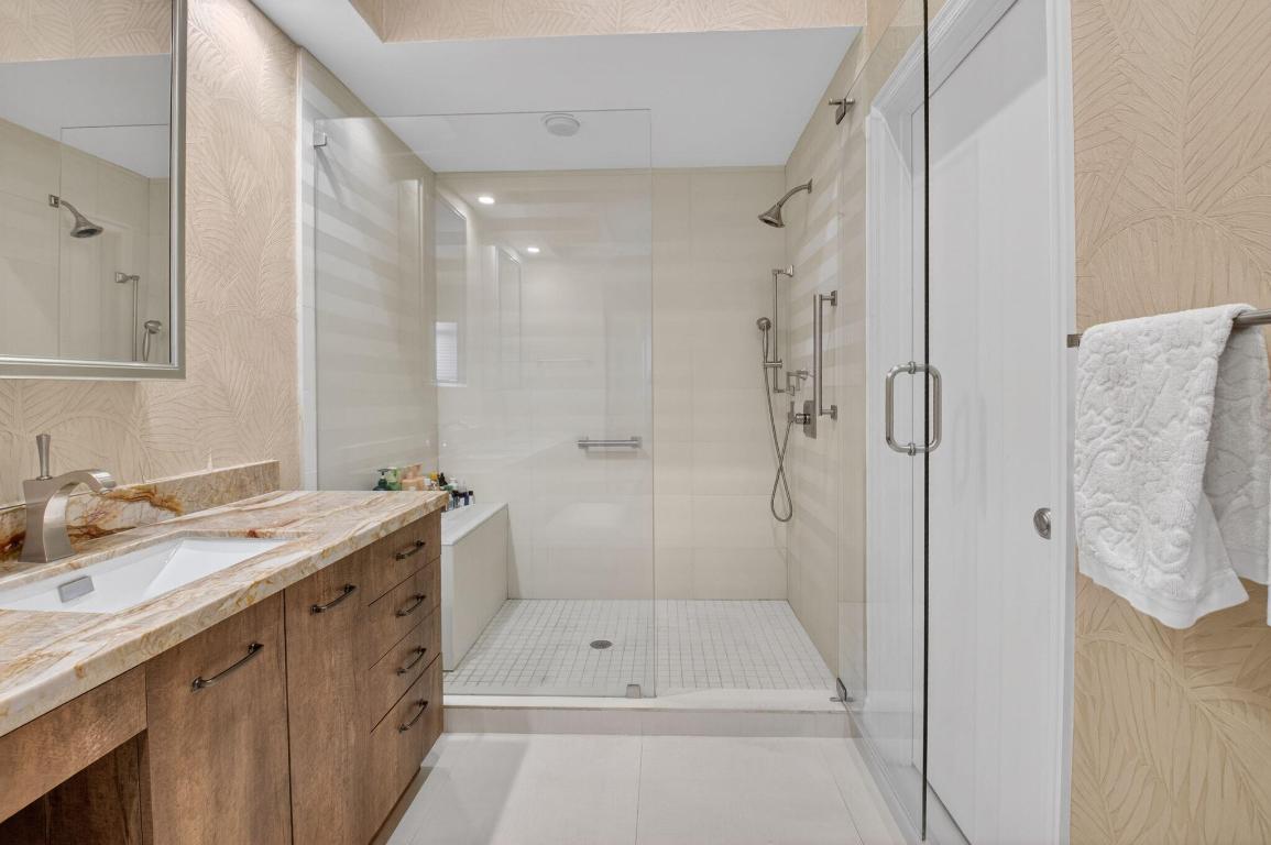 OAK RUN - Residential