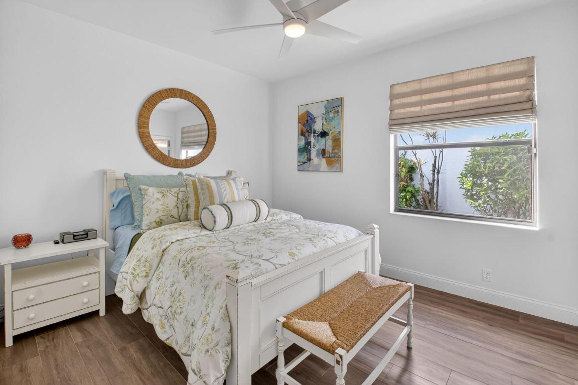 OAK RUN - Residential