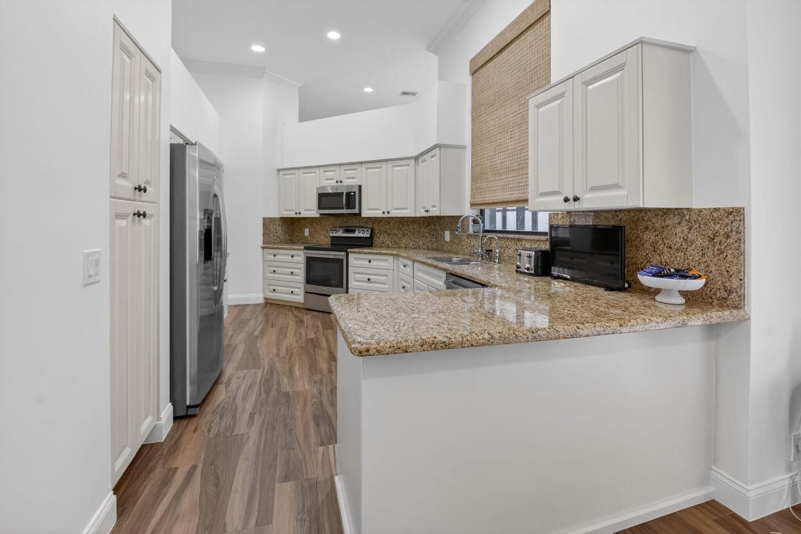 OAK RUN - Residential