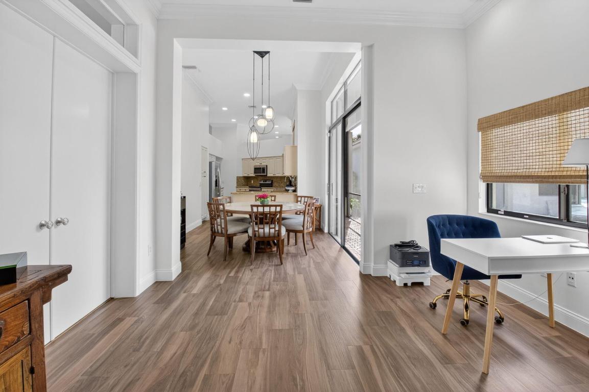 OAK RUN - Residential