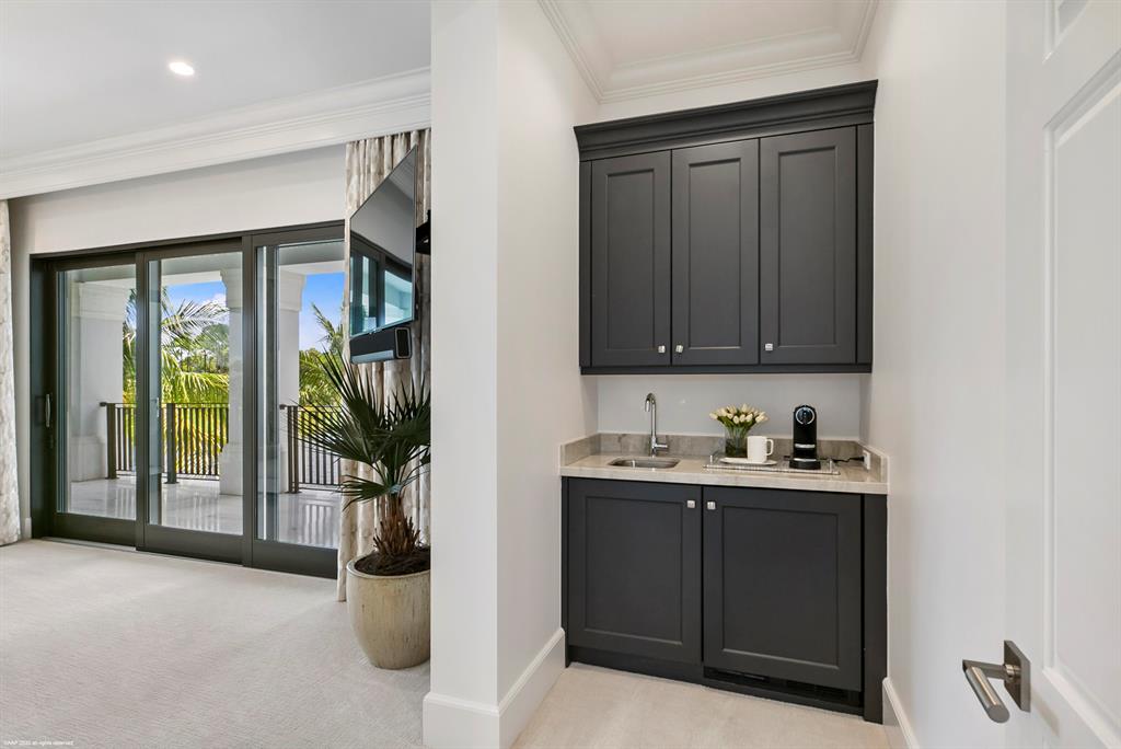 OLD PALM - Residential