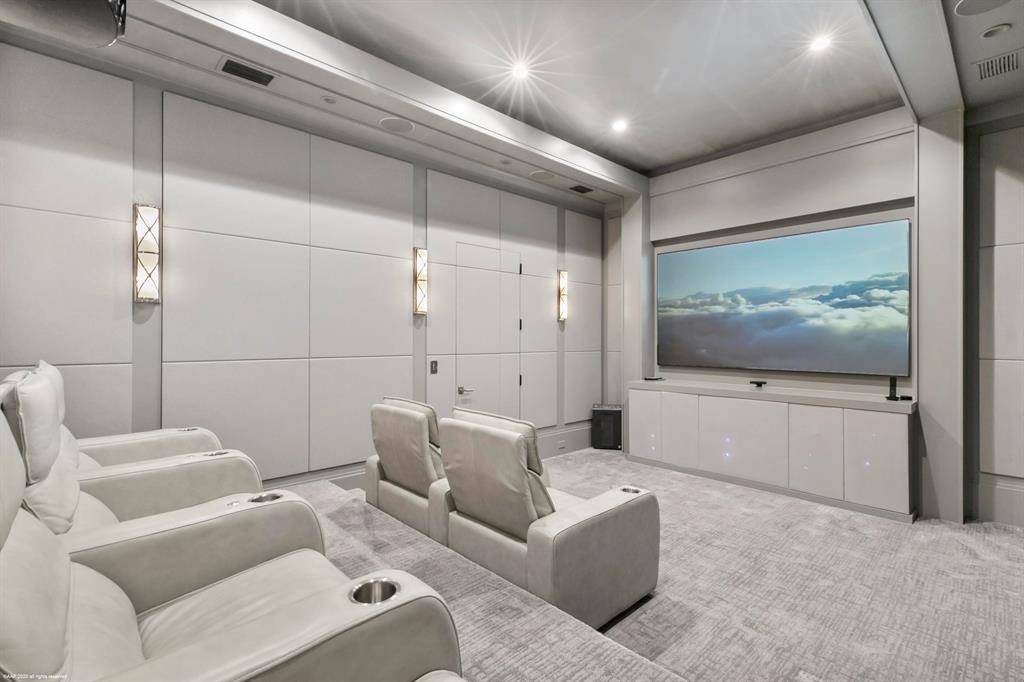 OLD PALM - Residential