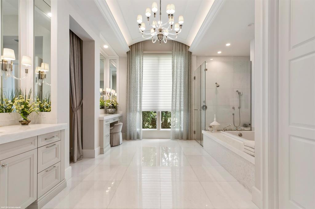 OLD PALM - Residential