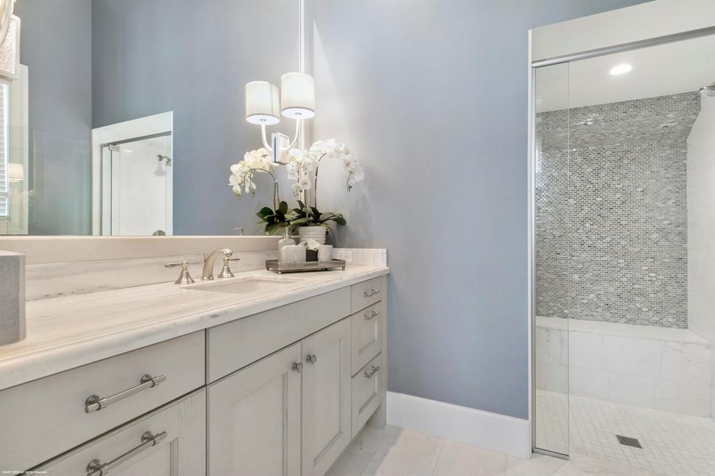 OLD PALM - Residential