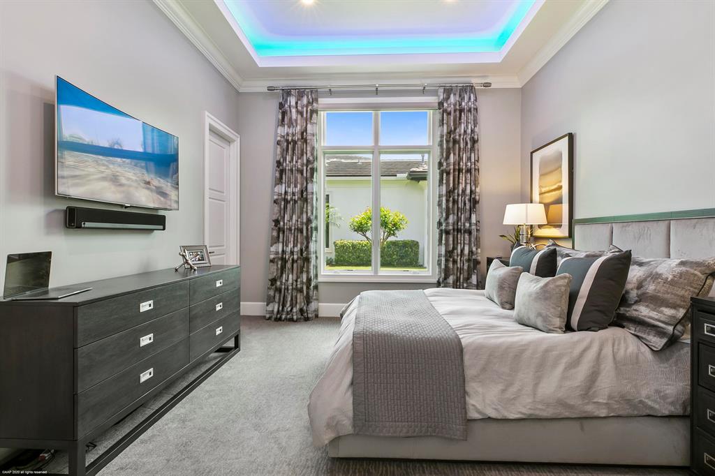 OLD PALM - Residential