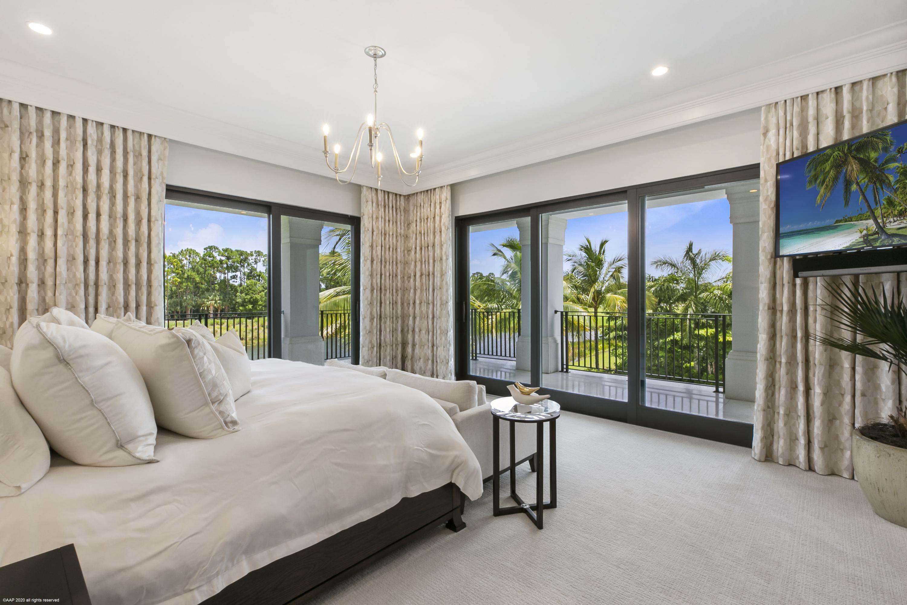 OLD PALM - Residential