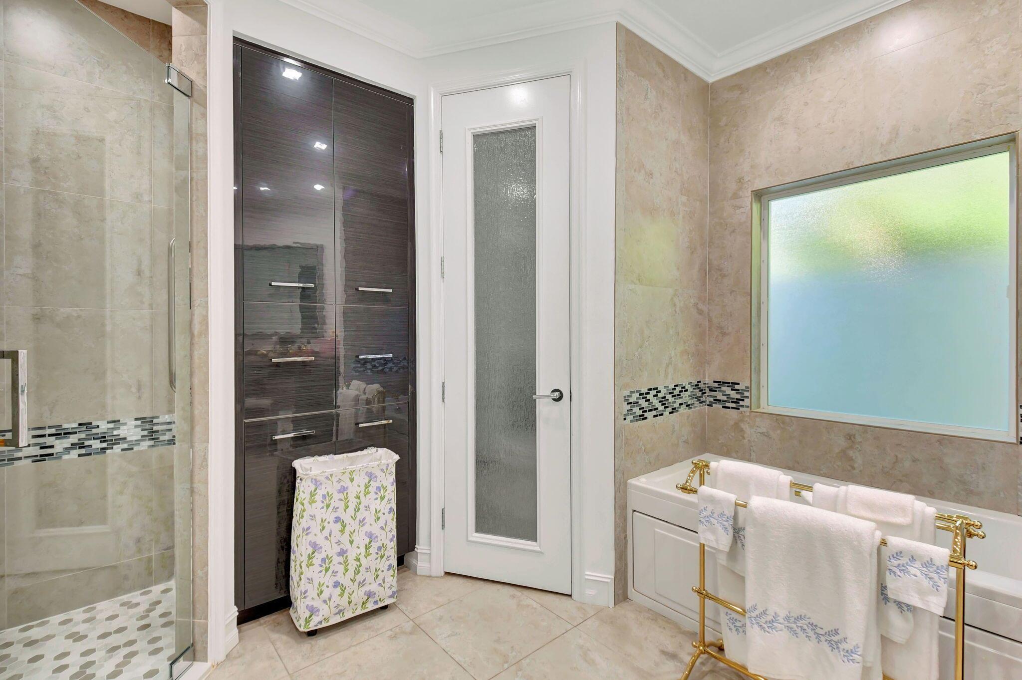 ST ANDREWS COUNTRY CLUB - Residential