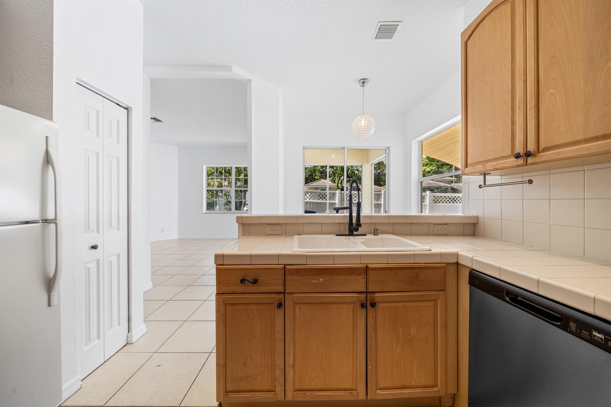 BOYNTON GARDENS - Residential