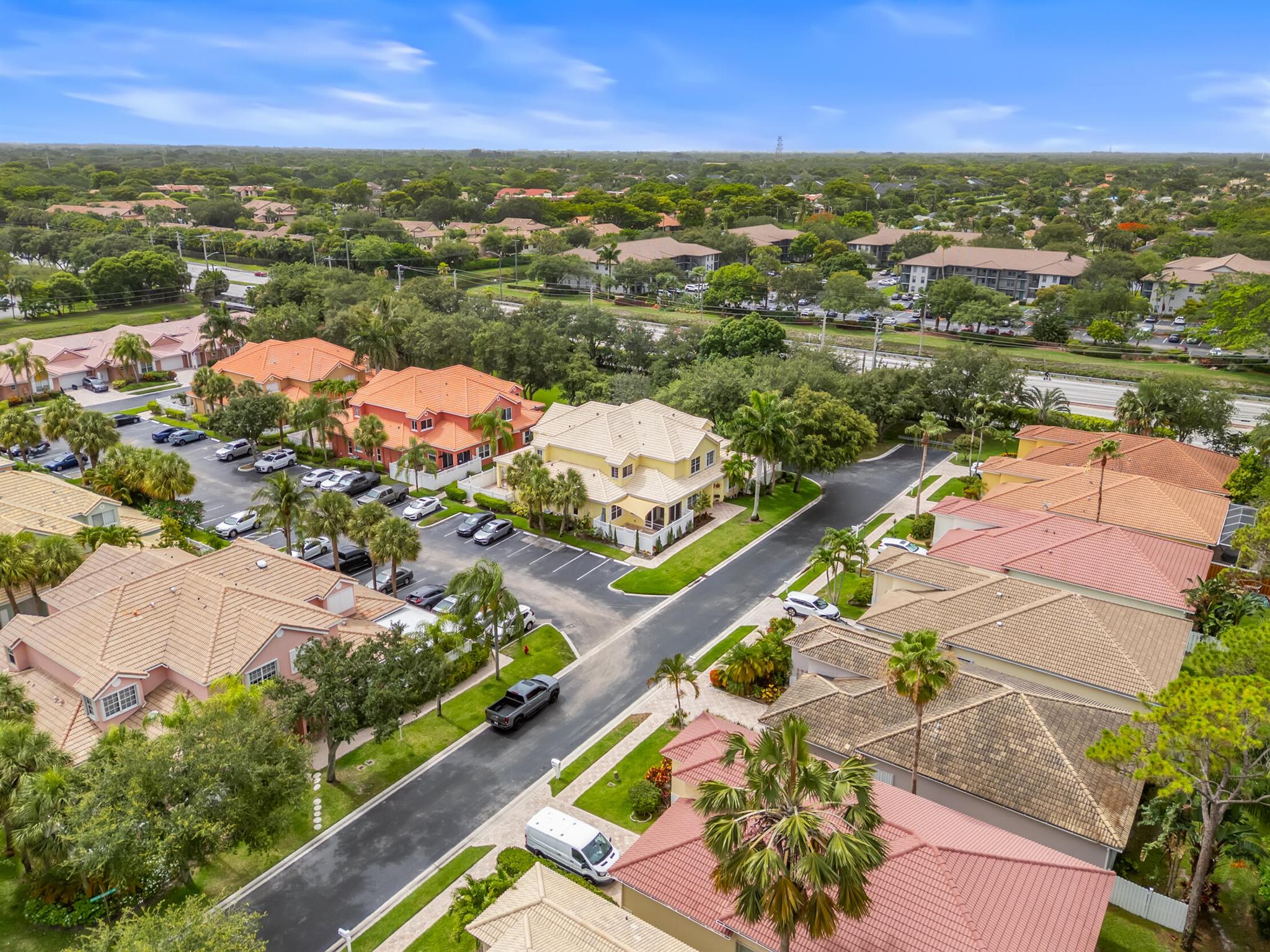 BOYNTON GARDENS - Residential