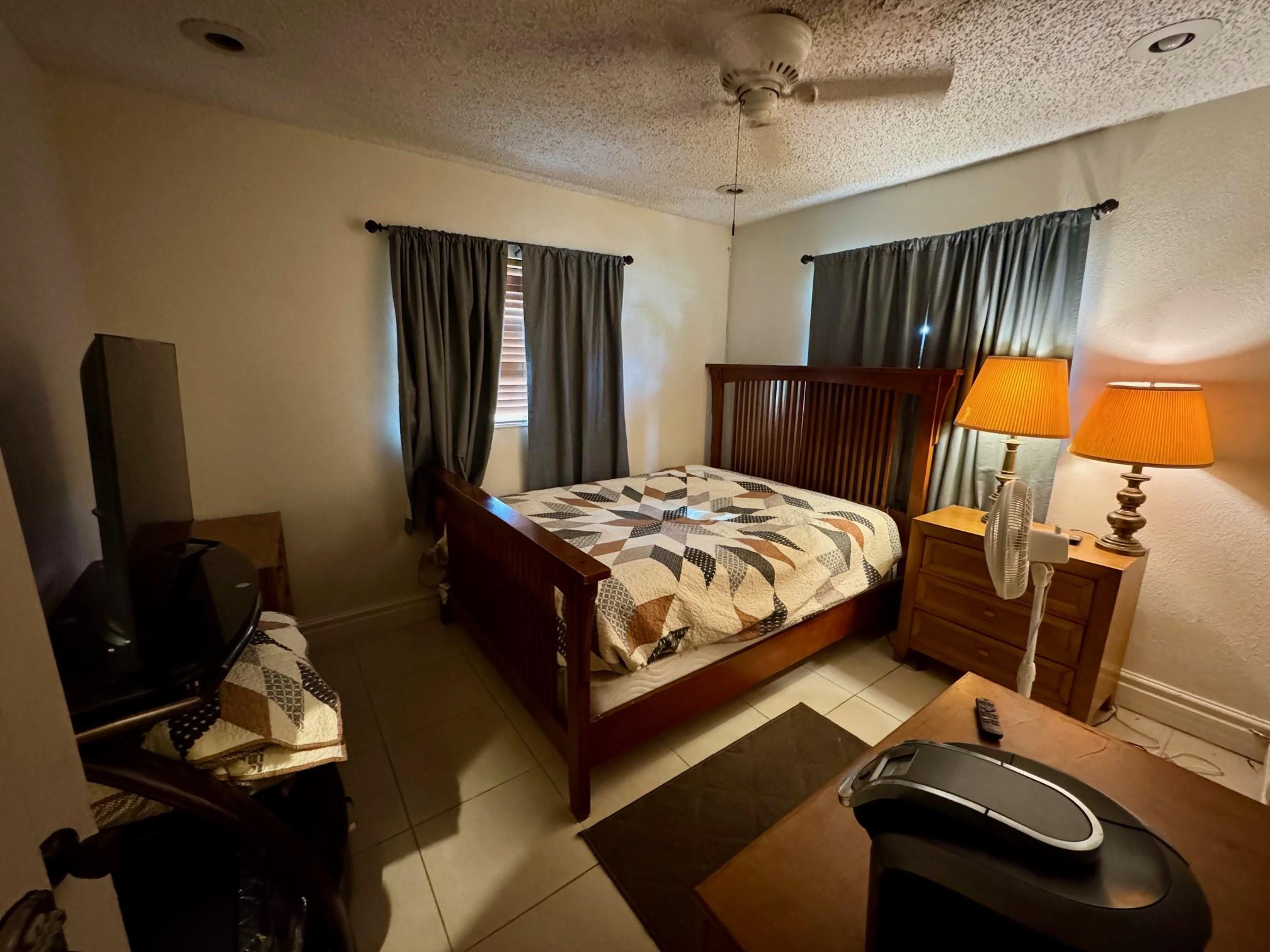 Falcon Sub One 54-47 B - Residential Lease