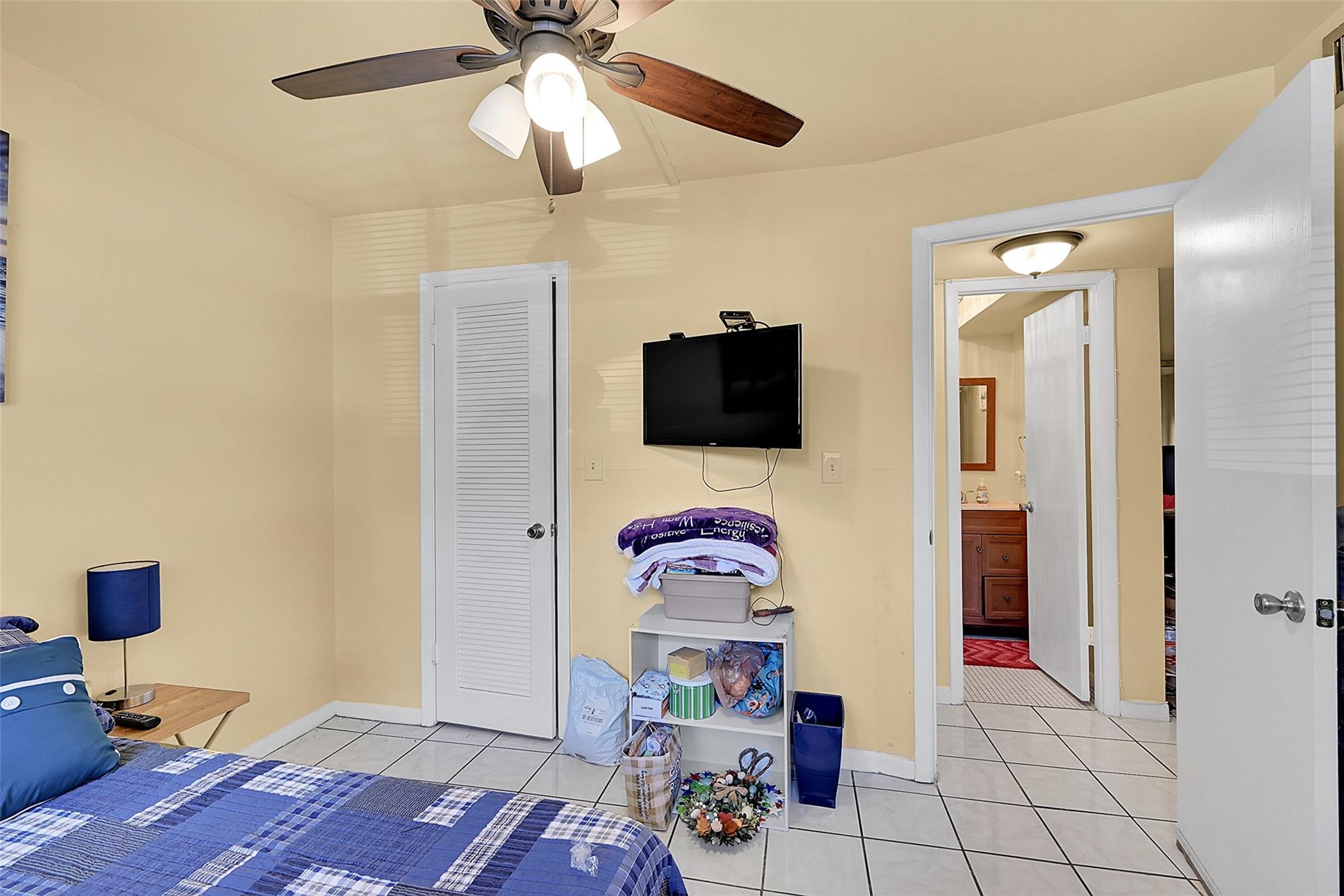 Sunrise Lakes - Residential